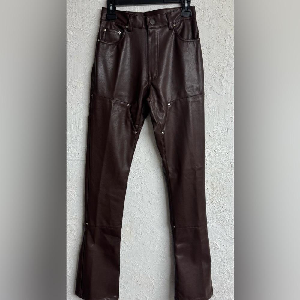 *NWOT* American Stitch Carpenter Vegan Stretch
Brown Leather Pants Size 30